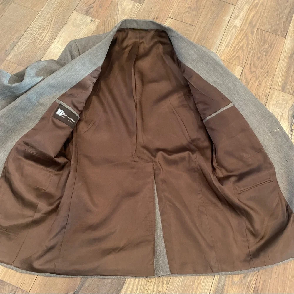 Pierre Balmain Mens Herringbone Paris Luxury Blazer Brown Sports Coat Si…